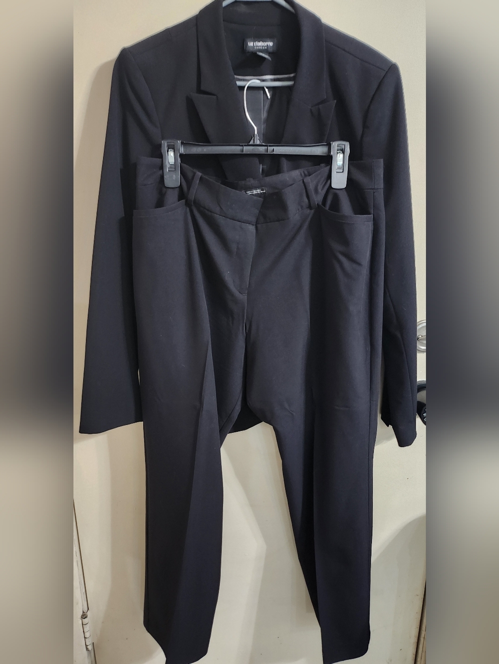 Liz Claiborne Blazer & Trousers set Size: 14 Lightly Used